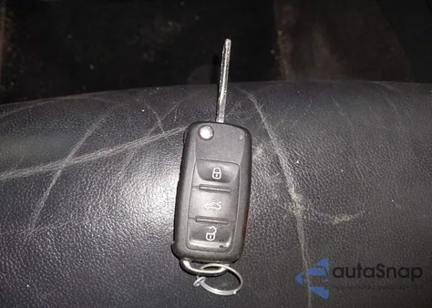 2013 Volkswagen Gti 2-Door Autobahn z USA, uszkodzony, nr VIN WVWFD7AJXDW086953